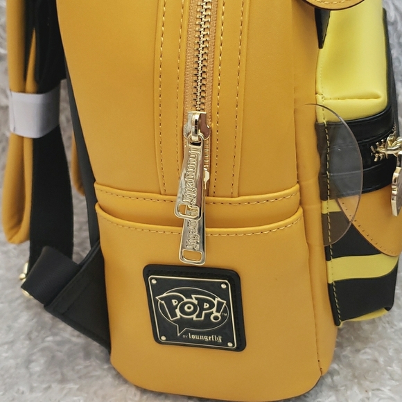 Loungefly Winnie the Pooh mini backpack and Funko Set main image 12